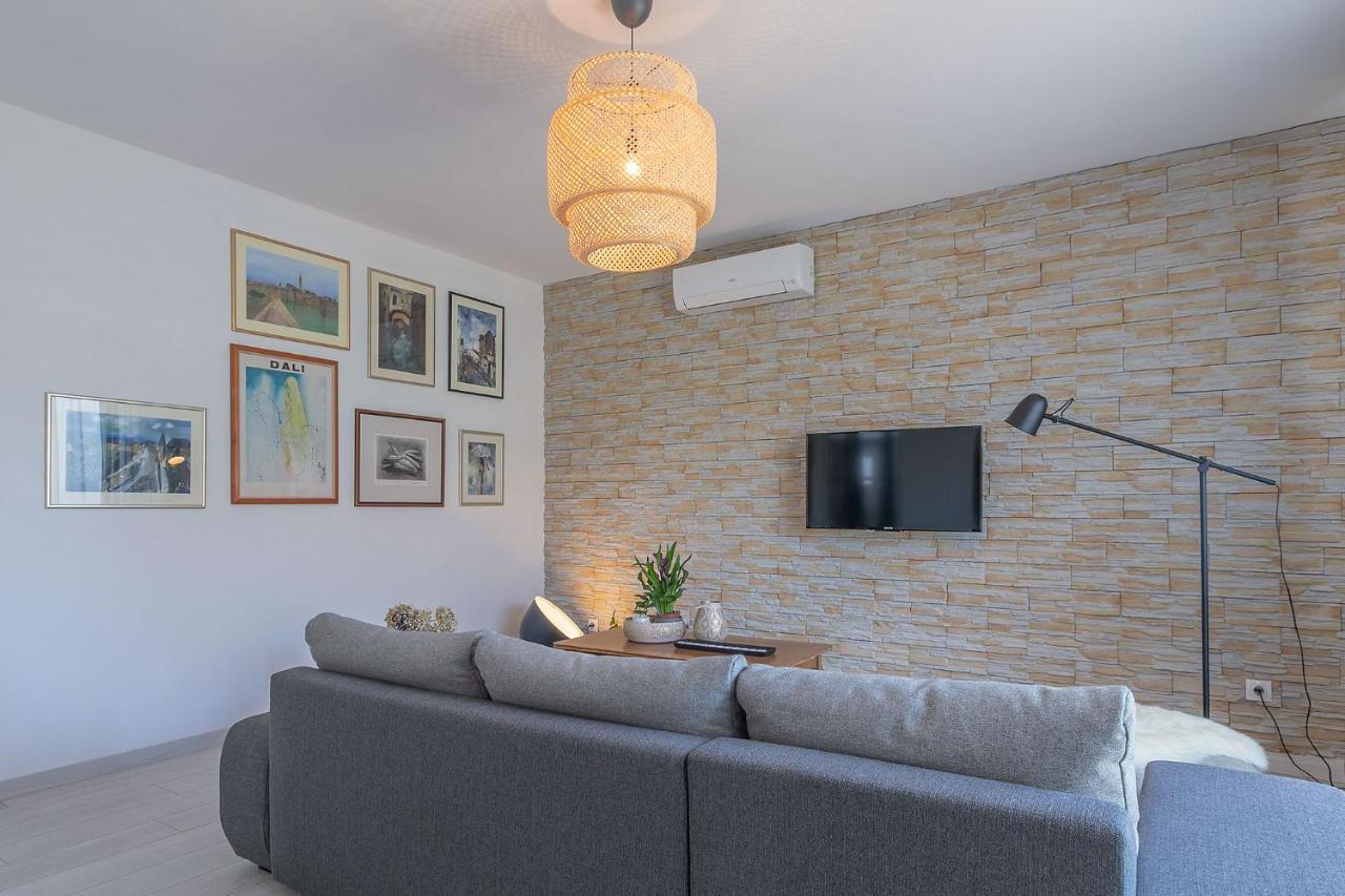 Premium 100M2 Sea View Apartment Ližnjan エクステリア 写真